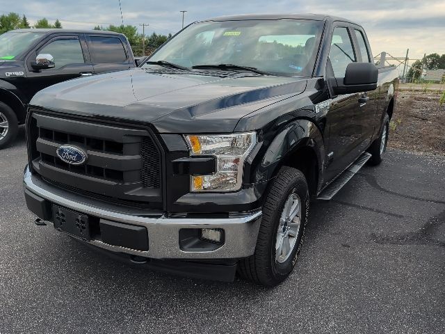 Used 2017 Ford F150 XL w/ Equipment Group 101A Mid AWD/4WD image 2