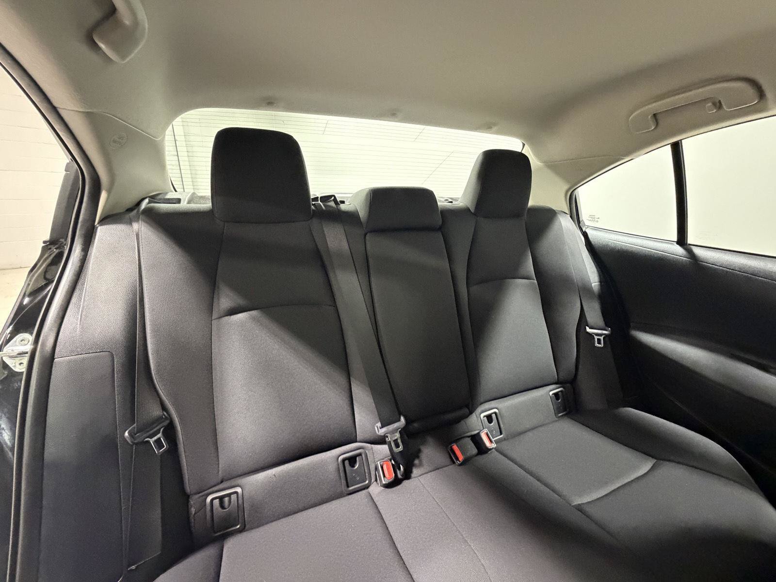 Used 2023 Toyota Corolla LE FWD image 10