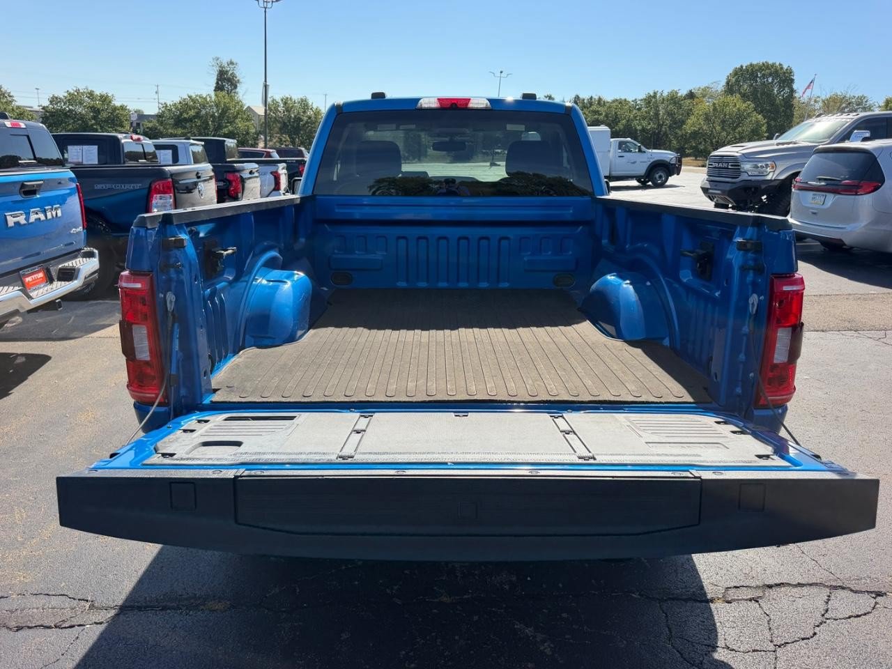Used 2021 Ford F150 XL w/ Equipment Group 101A High RWD image 5