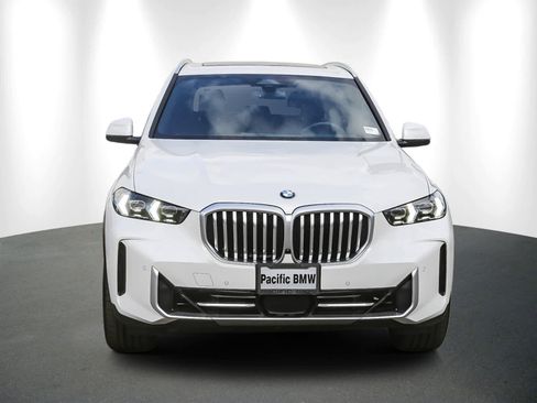 Used 2025 BMW X5 sDrive40i image 2