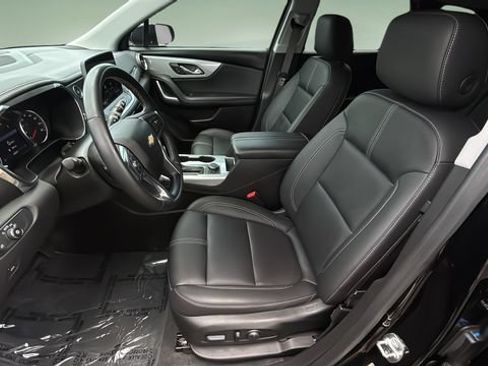 Used 2024 Chevrolet Blazer LT FWD image 18