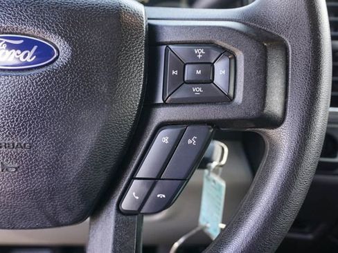 Used 2016 Ford F150 XLT image 25