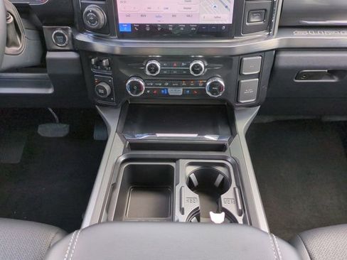 New 2026 Ford F250 Lariat w/ Black Appearance Package AWD/4WD image 18