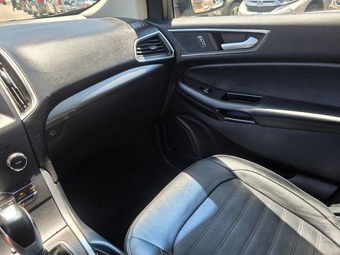 Used 2016 Ford Edge SEL w/ Equipment Group 201A FWD image 38