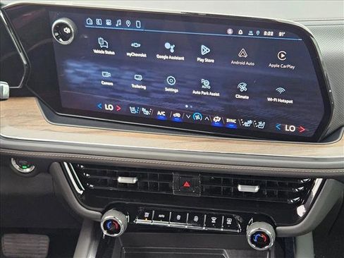 New 2026 Chevrolet Suburban High Country image 12