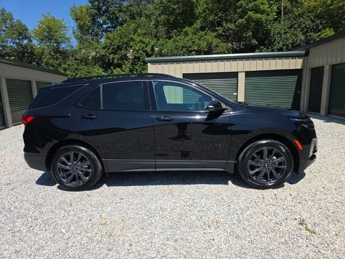 Used 2024 Chevrolet Equinox RS AWD/4WD image 8