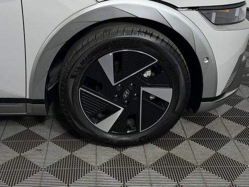 Used 2025 Hyundai Ioniq 5 Limited RWD image 11