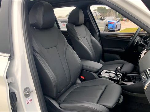 Certified 2023 BMW X3 xDrive30i w/ Convenience Package w/ZPA image 8