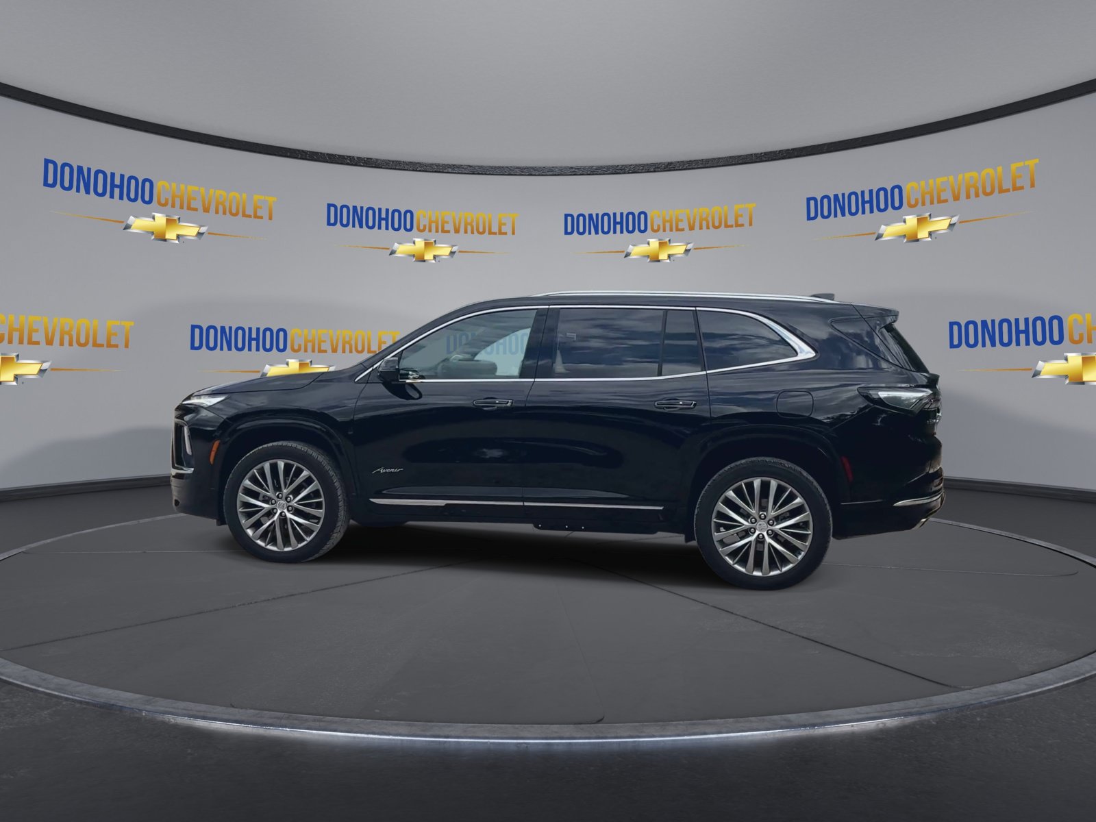 Used 2026 Buick Enclave Avenir w/ Super Cruise Package FWD image 8