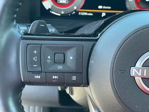 Certified 2023 Nissan Pathfinder Platinum w/ Black Appearance Package AWD/4WD image 19