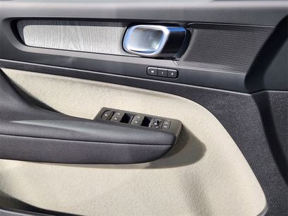 New 2026 Volvo XC40 B5 Plus w/ Protection Package Premier