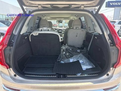 Certified 2025 Volvo XC90 T8 Ultra w/ Protection Package AWD/4WD image 12
