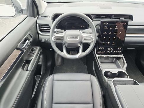 Used 2026 GMC Terrain Denali image 11