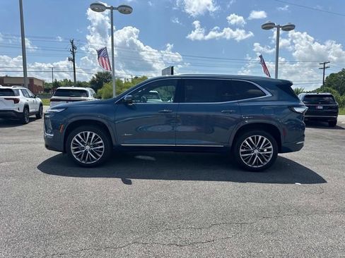 New 2026 Buick Enclave Avenir w/ Super Cruise Package image 7