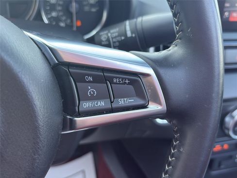 Used 2020 MAZDA MX-5 Miata 100th Anniversary RWD image 30