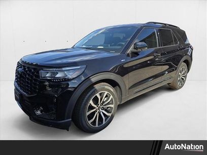 New 2025 Ford Explorer ST-Line w/ Premium Package