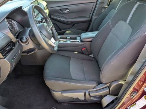 Used 2024 Nissan Sentra SV image 15