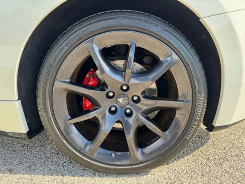 Used 2013 Maserati GranTurismo Convertible image 16