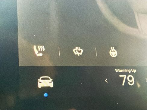 Used 2024 Tesla Model Y Long Range AWD/4WD image 24