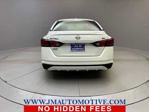 Used 2024 Nissan Altima 2.5 SV FWD image 4