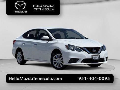 Used 2016 Nissan Sentra S FWD image 1