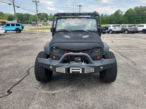 Used 2007 Jeep Wrangler X AWD/4WD image 3
