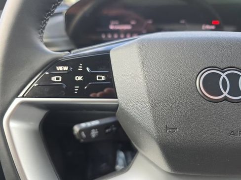 Used 2025 Audi Q5 Premium w/ Convenience Package AWD/4WD image 20