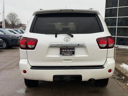 Used 2019 Toyota Sequoia Platinum image 4