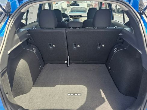 Certified 2025 Nissan Kicks Play S image 10