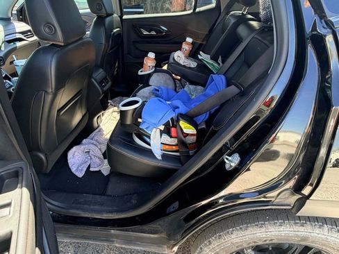 Used 2022 GMC Terrain AT4 w/ Infotainment Package II image 6