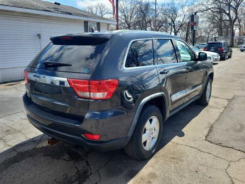 Used 2011 Jeep Grand Cherokee Laredo AWD/4WD image 3