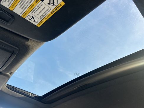 Used 2016 Ford F250 Lariat w/ Lariat Ultimate Package image 21