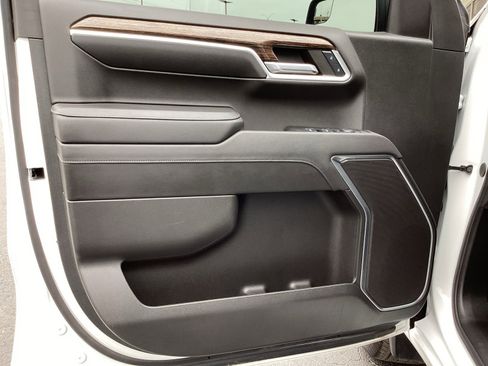 Certified 2024 GMC Sierra 1500 Elevation image 33