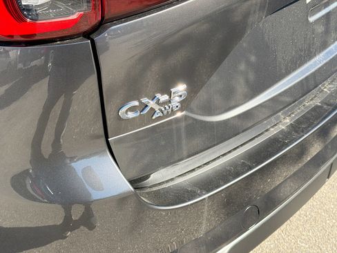 New 2025 MAZDA CX-5 AWD 2.5 S w/ Preferred Package image 12