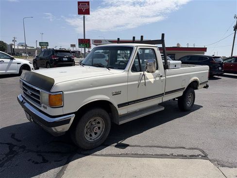 Used 1990 Ford F150 4x4 Regular Cab image 2