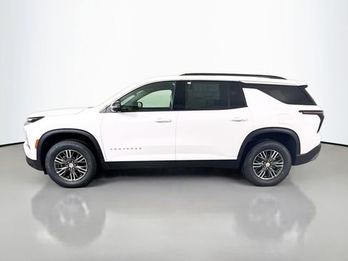 New 2026 Chevrolet Traverse LT image 4