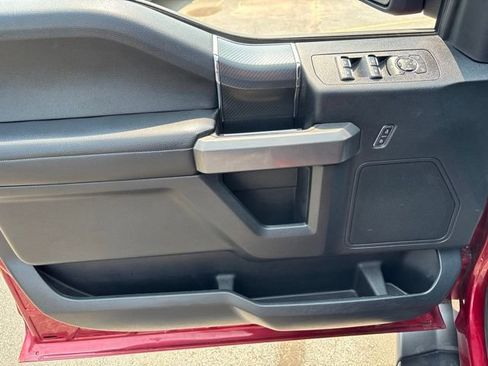 Used 2019 Ford F150 XLT w/ Equipment Group 302A Luxury AWD/4WD image 16
