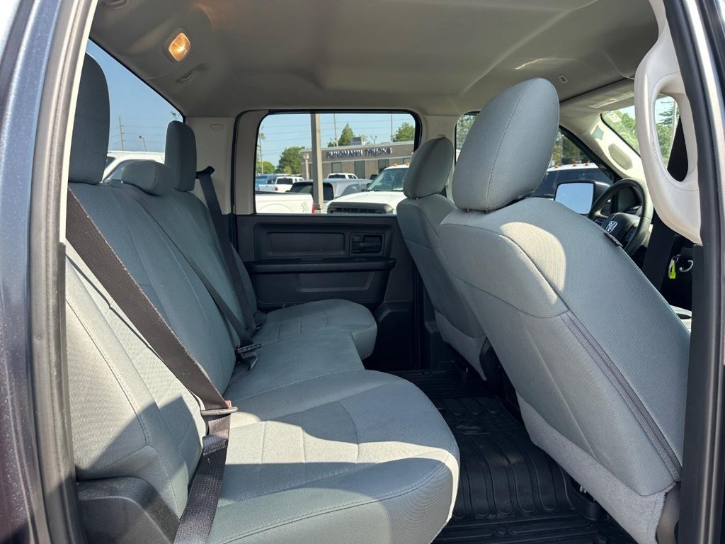Used 2019 RAM 1500 Express w/ Wheel & Sound Group AWD/4WD image 10