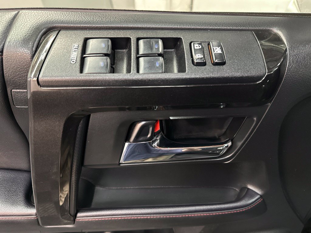 Used 2022 Toyota 4Runner TRD Off-Road AWD/4WD image 17