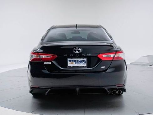Used 2020 Toyota Camry SE image 5