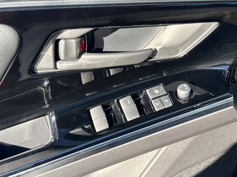 Certified 2023 Toyota bZ4X Limited image 30