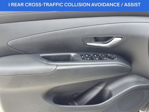 Certified 2025 Hyundai Santa Cruz SEL image 15