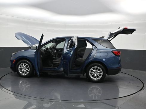 Used 2024 Chevrolet Equinox LT FWD image 33