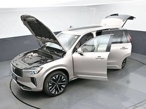 New 2026 Volvo XC90 B6 Plus AWD/4WD image 51