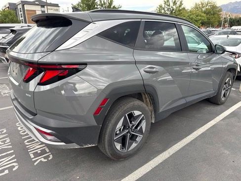 Used 2026 Hyundai Tucson SEL AWD/4WD image 3