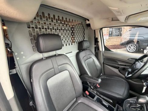 Used 2021 Ford Transit Connect XL image 12