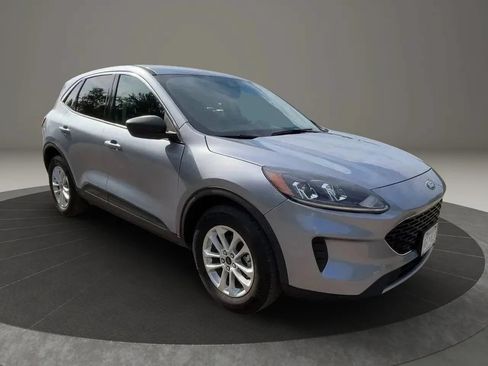 Used 2022 Ford Escape SE w/ Convenience Package AWD/4WD image 5