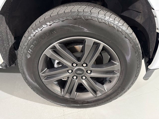 Used 2022 Ford F150 Lariat AWD/4WD image 11