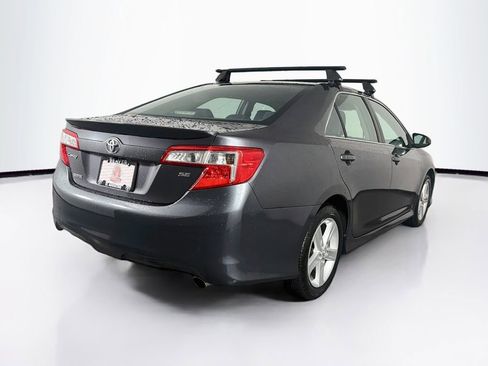 Used 2013 Toyota Camry SE FWD image 10