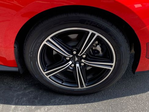 Used 2024 Ford Mustang Premium image 29